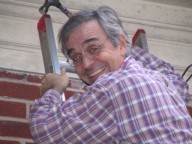 thumbs/051101HouseWork.jpg