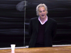 thumbs/MitchslPensive.png